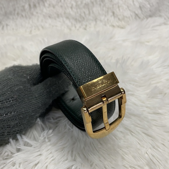 LOUIS VUITTON TAIGA  BELT GREEN CT0945 size 85/34